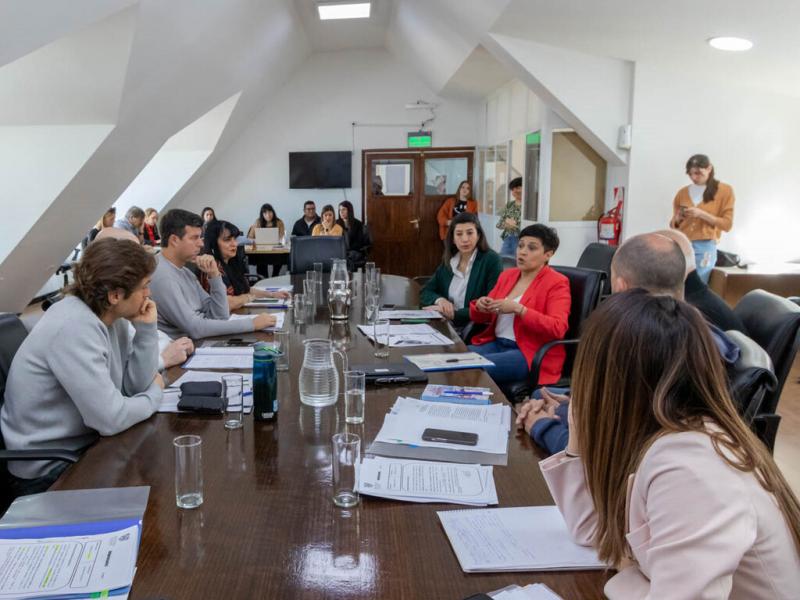 El convenio tiene como objeto la prestacin de una asistencia tcnica, cuyo fin es fortalecer las capacidades cientfico-tecnolgicas de los organismos provinciales, instituciones cientficas, laboratorios pblicos y privado, entre otros.