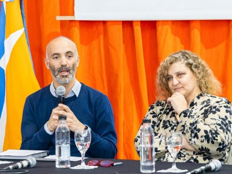 Cuando en 2017 el ex Presidente Mauricio Macri elimin los aranceles a la importacin de notebooks con el mismo argumento, no solo no hubo ninguna mejora sino que se perdieron miles de puestos de trabajo en todo el pas, record Garca.