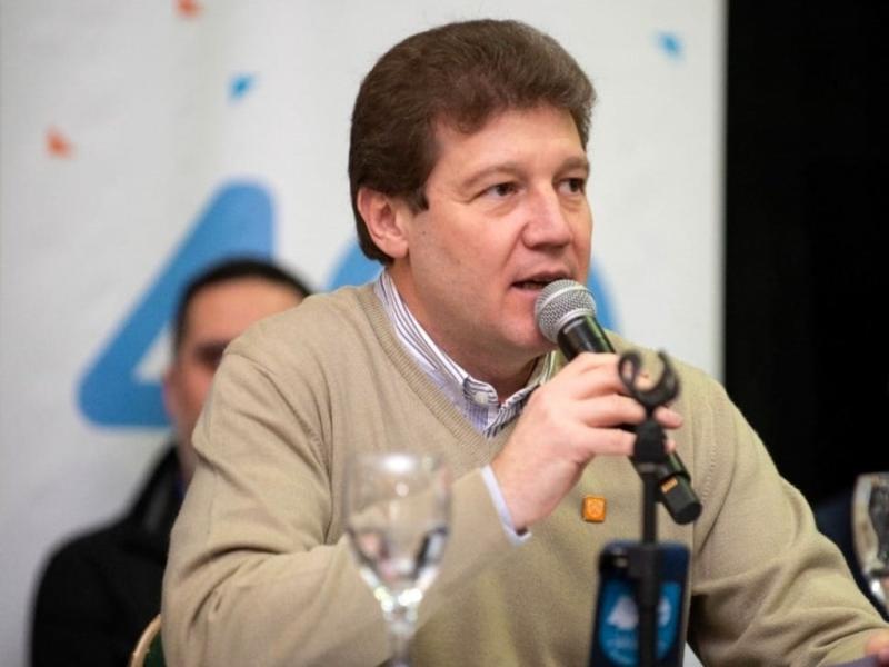 Hay que ir y sentarse con los bloques polticos del Congreso y explicarles lo que significa esta provincia, porque algunos ni conocen lo que es Tierra del Fuego, remarc Gustavo Melella.
