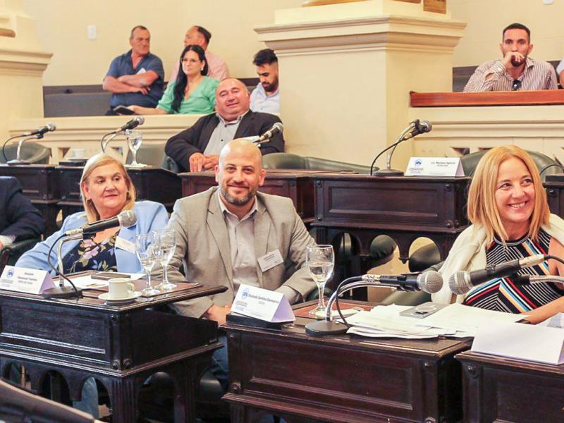 Trentino explic que la poltica ambiental y compromiso desde la Legislatura que representa esta activamente en el debate, como es la prxima sesin especial donde se debatir sobre el rea protegida de Pennsula Mitre.