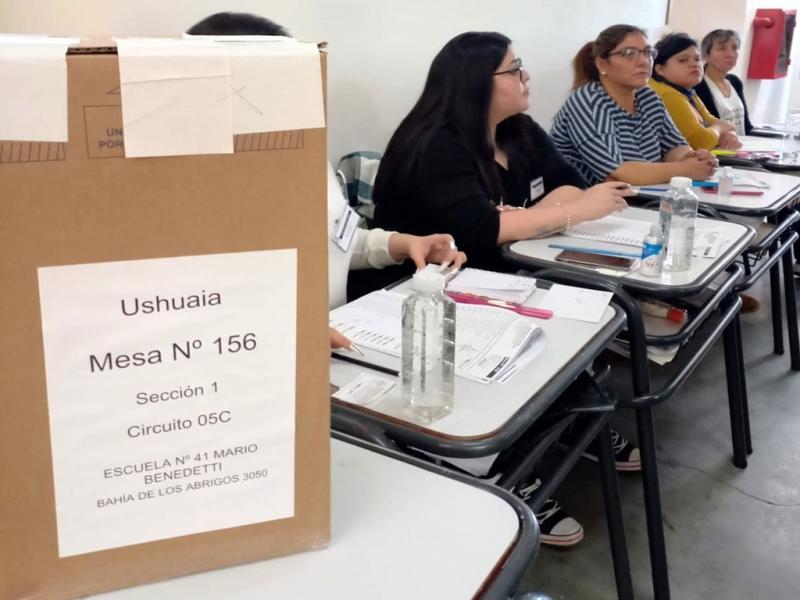 Todos los cargos electivos provinciales, y de los tres Municipios de Tierra del Fuego, se elegirn el da 14 de mayo.