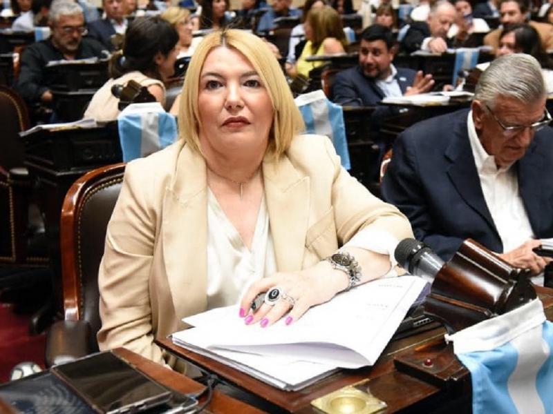 Espero pacientemente con la templanza que me caracteriza para no dejarme correr por operaciones y ansiedades, asegur sobre su futuro poltico Rosana Bertone.