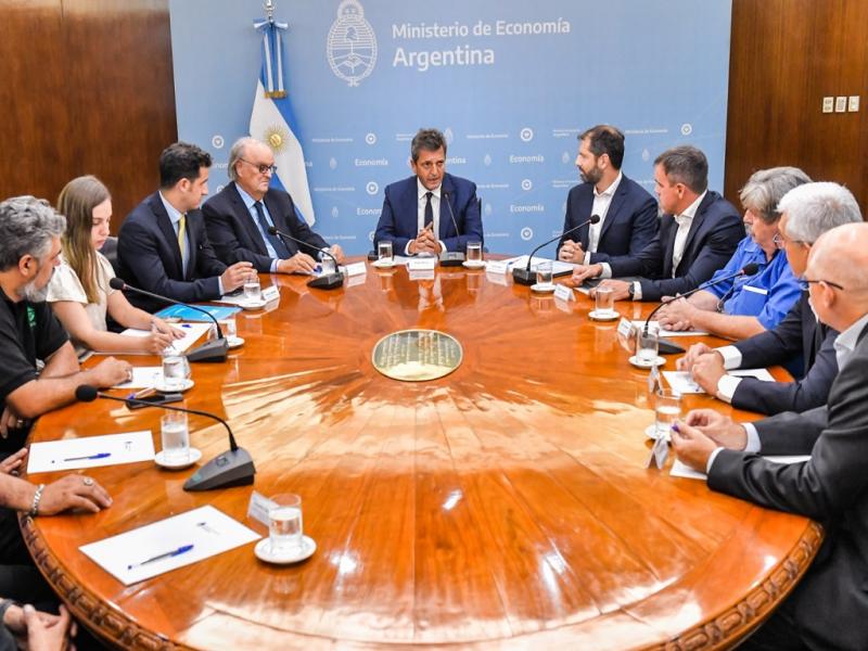 La mejora continua de nuestros productos y la competitividad, son clave para la sostenibilidad del negocio de Ford en la regin. Esta nueva inversin demuestra el compromiso de Ford con el pas, dijo el CEO de Ford Sudamrica, Daniel Justo.