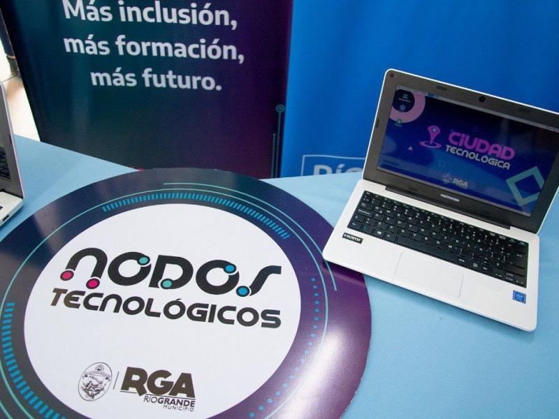 A partir de un convenio con la firma BGH, el Municipio adquiri 1.500 notebooks y 1.500 tablets que entregar a instituciones de la ciudad para conformar una Red de Nodos de Inclusin Tecnolgica.
