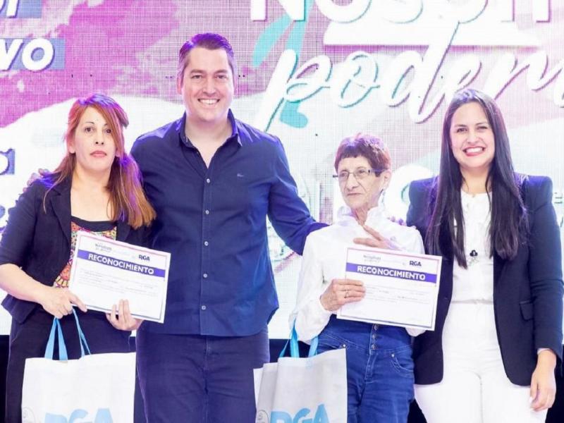 Todava falta porque nos gustara tener un lugar que nos permita incluir a ms mujeres que llevan adelante la tarea de sostener el hogar, indic Martin Prez en el marco de la Expo Nosotras Podemos.