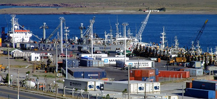 Funcionarios del Ministerio de Agricultura y de Produccin les comunicaron a representantes de Chubut y Santa Cruz, que Mauricio Macri no restituir el reembolso a las exportaciones en puertos patagnicos.