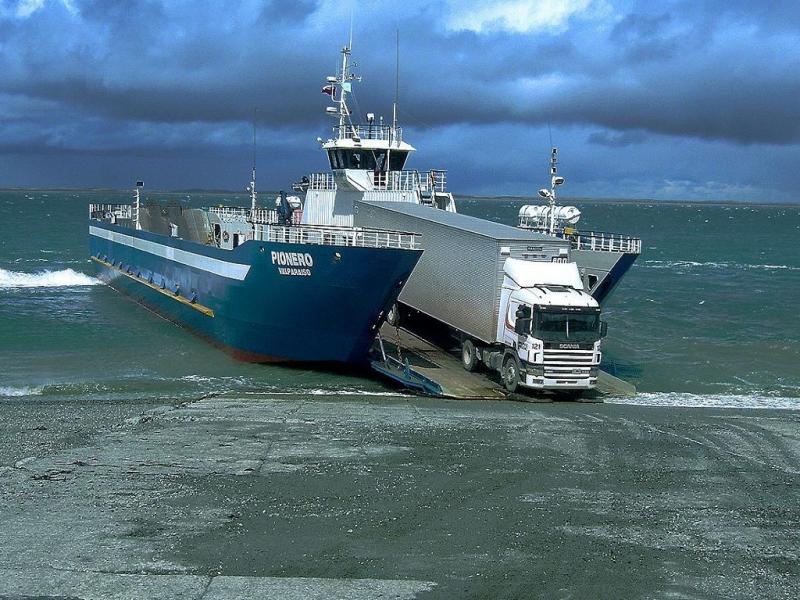 El Gobierno de Tierra del Fuego, desde el inicio de esta situacin, se encuentra gestionando una excepcin a la norma del BCRA que contemple las particulares necesidades de nuestra provincia por su condicin insular.
