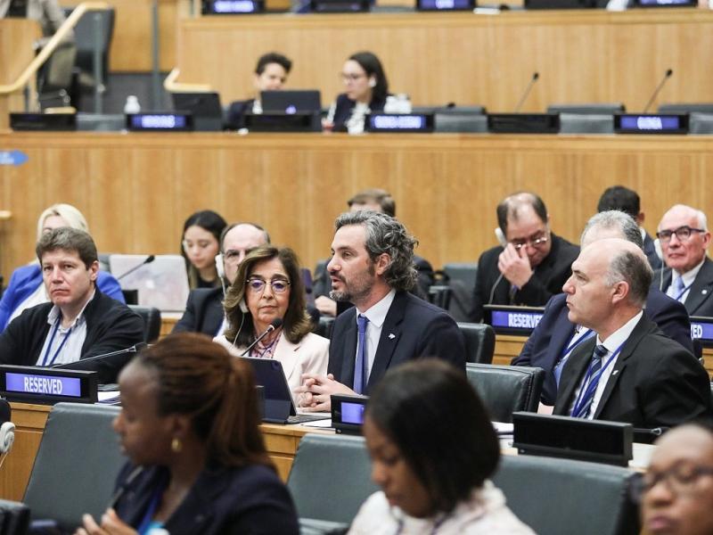 En su discurso, el Canciller Cafiero estuvo muy bien, con un discurso claro y preciso. Ha habido un gran trabajo del equipo de la Embajada argentina en Nueva York y en Naciones Unidas, destac el Gobernador Melella.