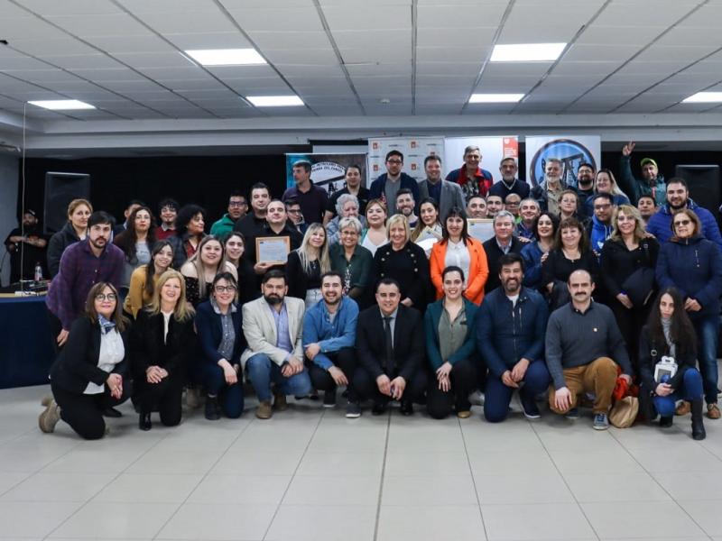 Esta expo viene a revalorizar, visibilizar y compartir con toda la comunidad de Tierra del Fuego el trabajo que vienen haciendo las diferentes entidades, indic Mariano Blasn, Secretario de Economa Popular.