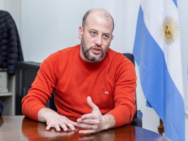 Emmanuel Trentino consider prioritario poner en valor el trabajo que realizan los vecinos y vecinas de la ciudad, quienes colaboran con el armando del tejido social.