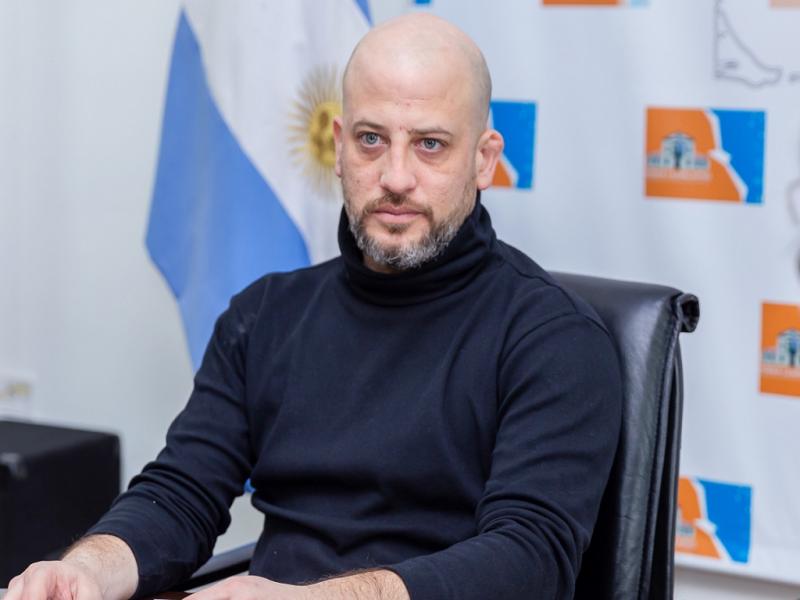 Estamos muy entusiasmados en crear, junto con la Subsecretara de Juventudes de la provincia, y con los Centros de Estudiantes una instancia de participacin distinta, coment Emmanuel Trentino. 