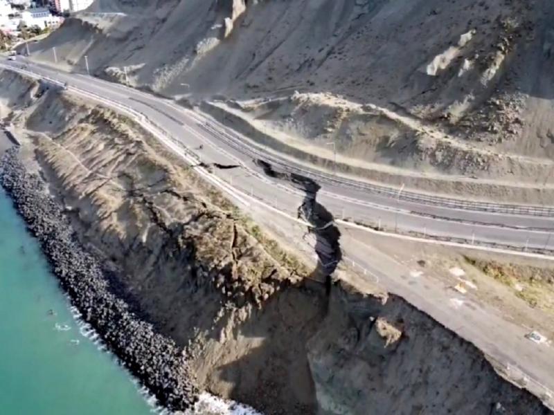 La incertidumbre sobre cundo se resolver la situacin de la ruta nacional N 3 y la necesidad de mantener el flujo de transporte hacia Tierra del Fuego son preocupaciones clave para la comunidad empresarial de la provincia,