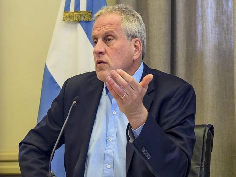 Argentina no necesita privatizar su sistema educativo ni vouchers. Lo que necesita Argentina es fortalecer y mejorar la educacin pblica con ms financiamiento sostenido y continuo, sostuvo Jaime Perczyk.