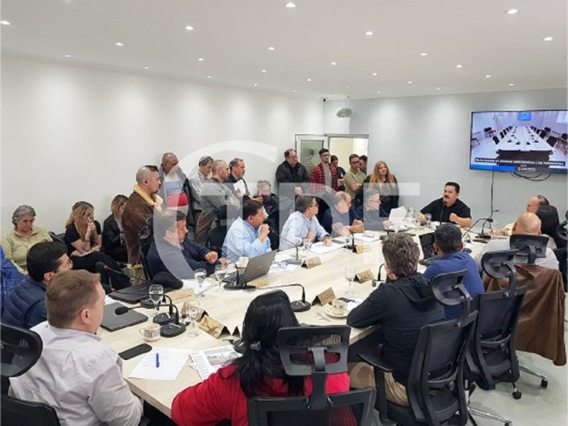 La primera exigencia es la desinstalacin y el desarme de este radar que est instalado en nuestra provincia, expuso la Concejala Miriam Laly Mora, y lament la ausencia del Legislador Federico Sciurano.