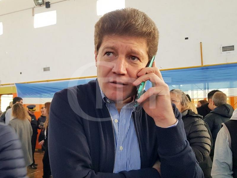 Es la representacin mxima del menemismo y del empobrecimiento total. No tiene idea de cmo se maneja un Estado, sostuvo Gustavo Melella en referencia a Milei.