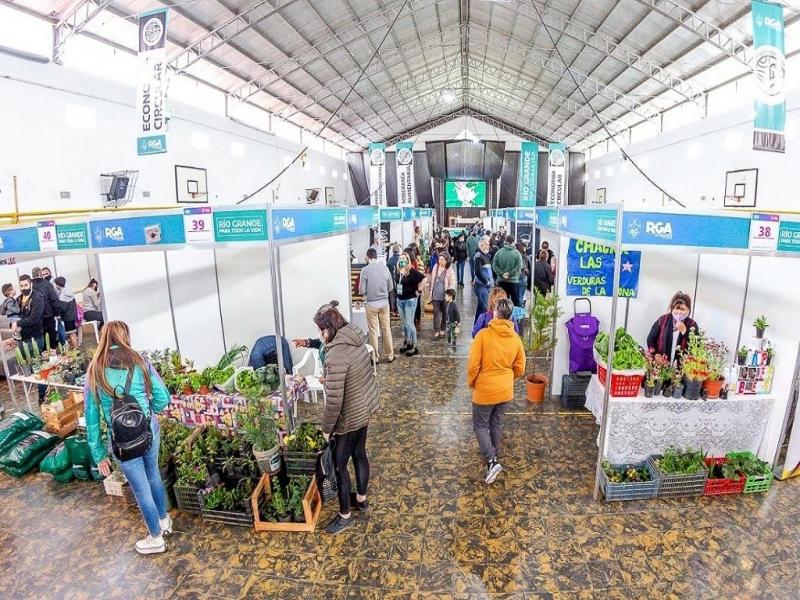 Esta es una gestin municipal que promueve la Soberana Alimentaria y trabaja para visibilizar los distintos sectores de Ro Grande que transitan esta transformacin, destac Facundo Armas, Subsecretario de Desarrollo Productivo.