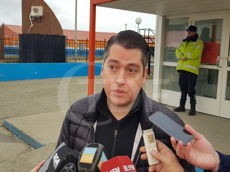 Nuestra esperanza est puesta en que el pueblo no considere el salto al vaco como la nica solucin, resalt Martn Prez.