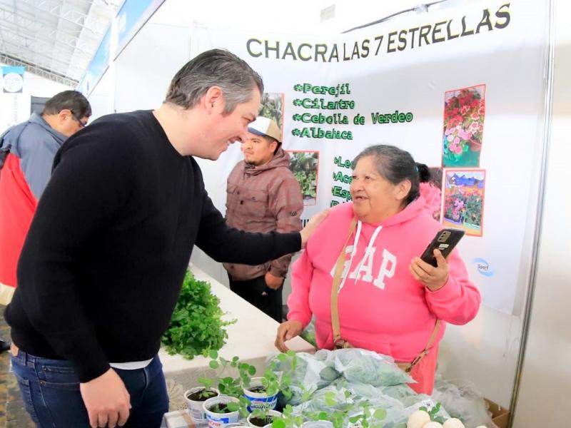 Nosotros estamos profundamente convencidos de que es necesaria la presencia del Estado para acompaar a la produccin local, al desarrollo econmico, y llevar adelante la premisa de Soberana Alimentaria, indic Martn Prez.
