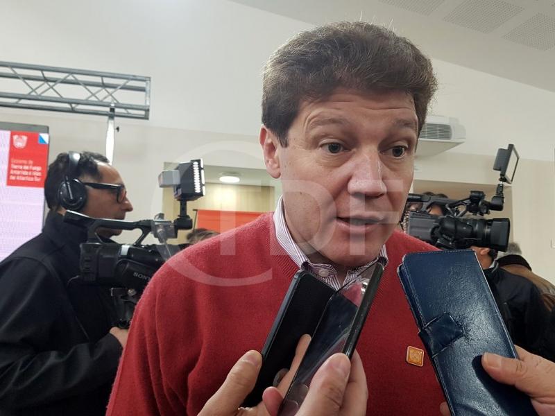 Estos cambios no son para beneficio de un Gobernador ni de ningn funcionario actual o futuro. Esta transformacin es para beneficio de la sociedad en su conjunto y de nuestra provincia, resalt Gustavo Melella.