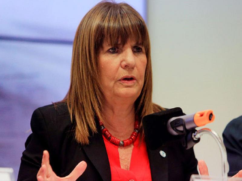 La realidad demuestra que la familia del narco ecuatoriano no fue ubicada en Crdoba producto de una investigacin de la Polica de Crdoba o de la Polica Federal Argentina; se enteraron por un llamado annimo al 911.