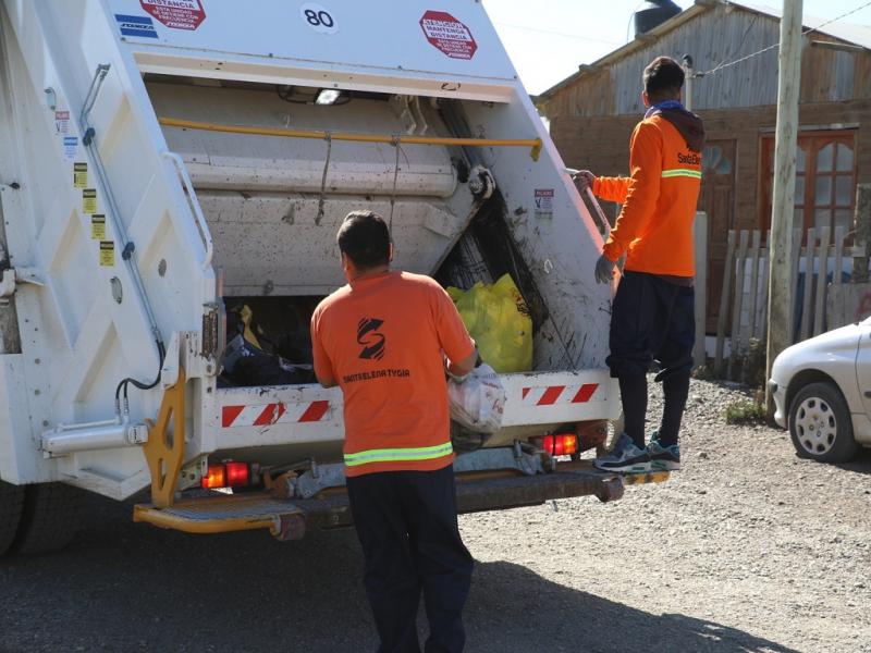 El transporte pblico de pasajeros tendr una frecuencia de circulacin de feriado, mientras que el servicio de recoleccin de residuos funcionar de manera normal.
