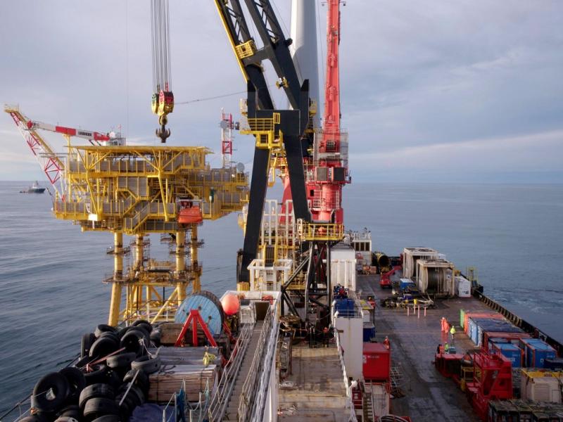 La noticia fue dada a conocer una vez concretado con xito el traslado transocenico del deck desde Italia hacia Argentina y su instalacin en el Mar Austral Argentino.