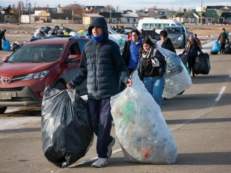 Estas acciones del Municipio permiten afianzar un camino de mayor conciencia ambiental y sustentabilidad para las y los riograndenses. El Municipio apuesta a la economa circular a travs de la separacin en origen de residuos.