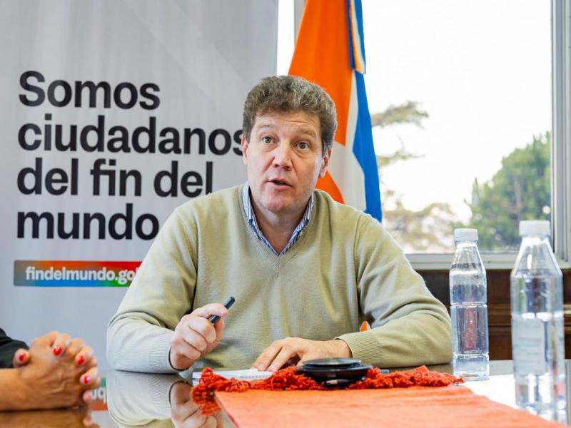 Tierra del Fuego no aceptar convertirse en escenario de negociaciones secretas, ni de maniobras que vulneren la integridad territorial argentina, afirm el Gobernador Gustavo Melella.