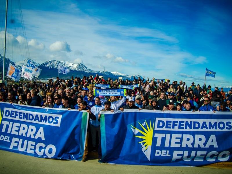 “Vamos a defender los intereses y derechos de los fueguinos. Y solo vamos a votar aquello que beneficie a nuestra provincia y a nuestra gente”, afirmó Gastón Díaz.