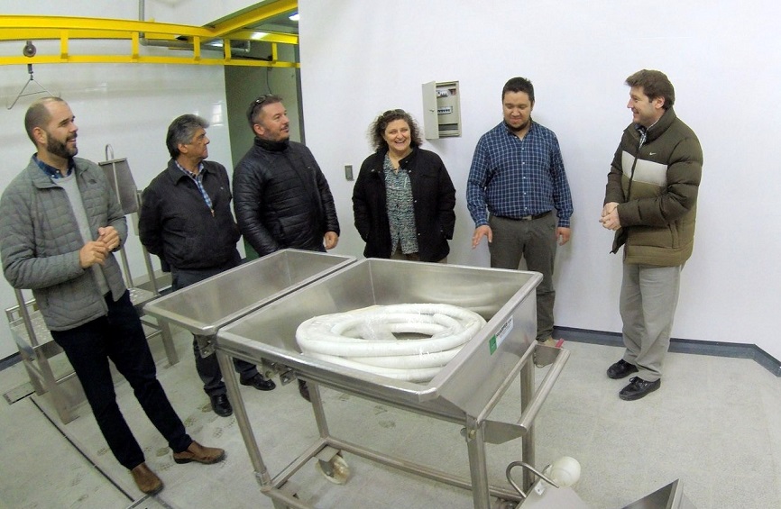 Es importante destacar que el Municipio hizo una gran inversin en materia de equipamiento  para el laboratorio que estar a cargo de analizar los animales para evitar la contaminacin de triquina, resalt Mariano Zulueta.