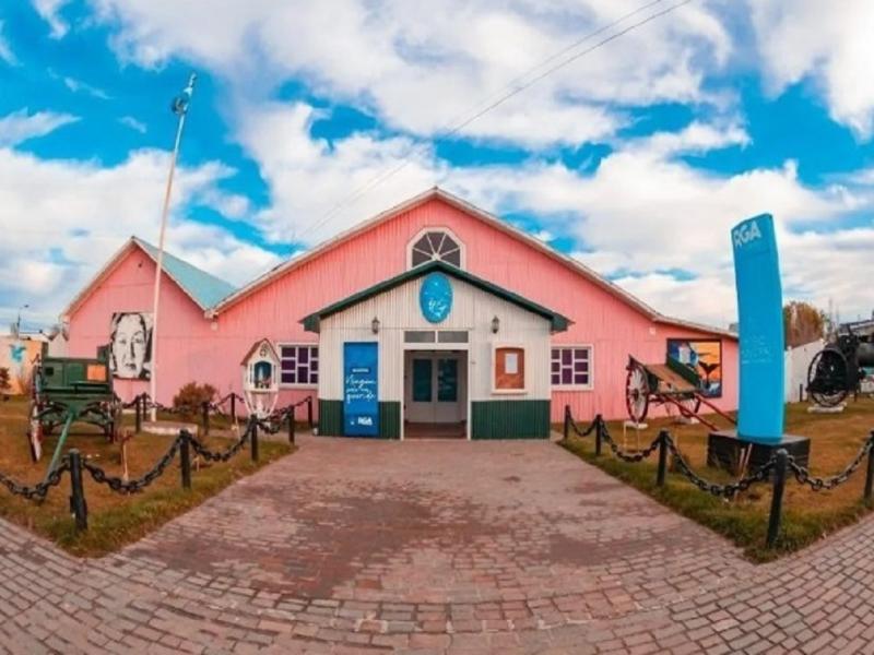 Todas las actividades se realizar�n en el Museo Municipal �Virginia Choquintel�, ubicado en calle Alberdi N� 555 y ser�n abiertas a la comunidad.