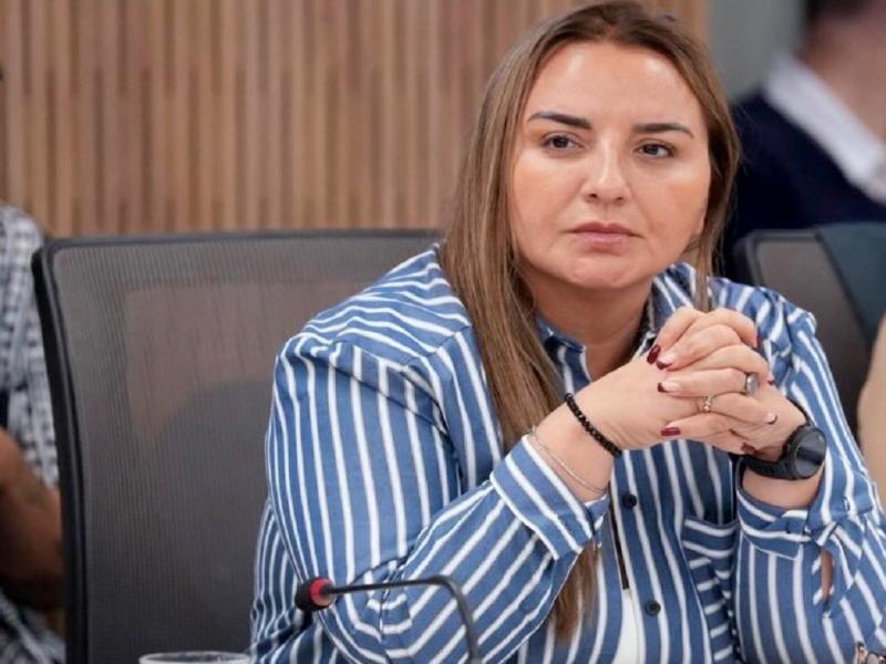 �Todos los d�as tenemos una noticia de trabajadores que no les renuevan contrato o quedan en la calle; es tremenda la situaci�n que se vive en R�o Grande�, se�al� la Diputada nacional Andrea Freites.