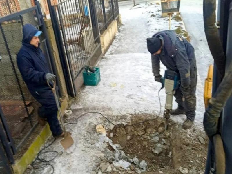 Desde Defensa Civil Municipal se recomienda controlar peri�dicamente el estado de las ca�er�as y conexiones de agua, con el objetivo de prevenir congelamientos que puedan generar roturas, p�rdidas o inconvenientes en el suministro.