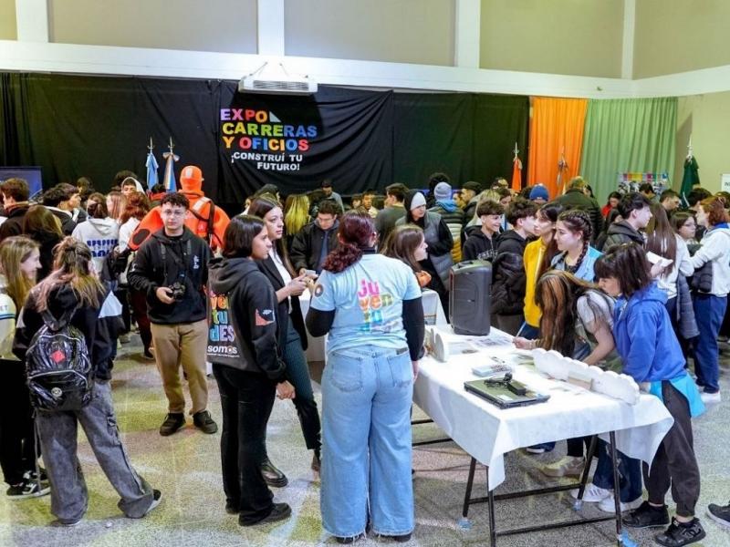 La Expo Carreras y Oficios 2026 llega con una nueva edici�n para acompa�ar a las juventudes fueguinas en el momento de pensar y elegir su futuro acad�mico y laboral.