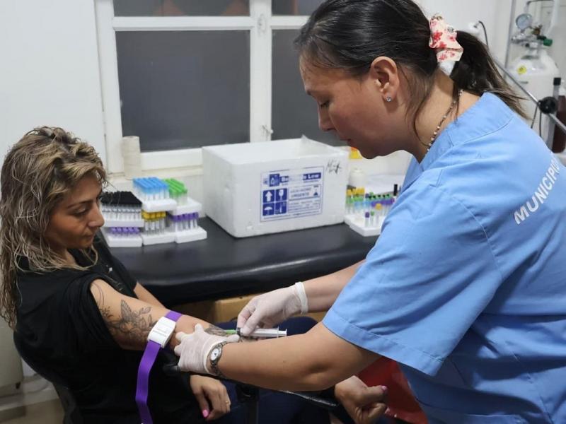 Con el prop�sito de garantizar una atenci�n equitativa en toda la ciudad, el Laboratorio Municipal cuenta con anexos para la toma de muestras que funcionan en los Centros Municipales de Salud.