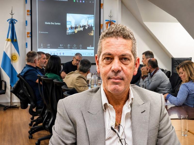 “Si vos me preguntás a mí cuál es mi sueño desde que arranqué en la actividad política, yo quiero ser Intendente de la Ciudad de Río Grande y voy a trabajar para eso”, enfatizó Damián “Loly” Loffler.