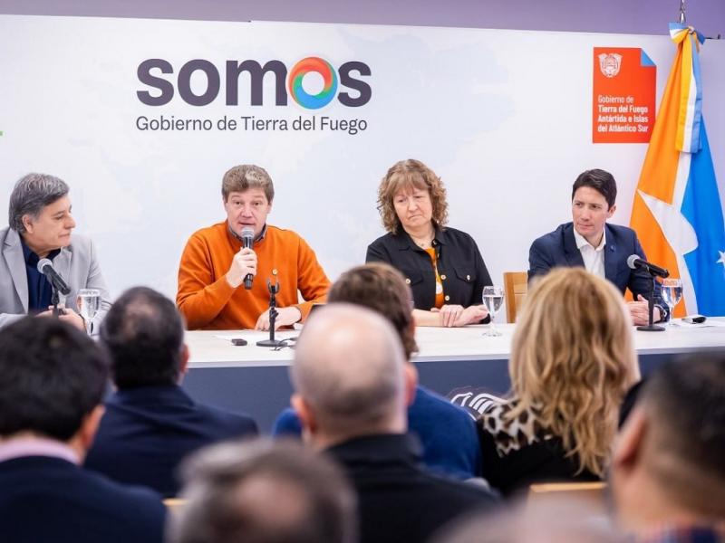 Los interesados o interesadas podr�n acercarse a las sucursales del BTF donde ser�n asesorados acerca de las herramientas m�s convenientes de acuerdo al nivel de ingresos y nivel de endeudamiento.