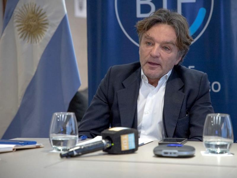 “Hemos establecido diversas asistencias en función al nivel de ingresos, sus deudas y las características de esas deudas”, señaló Presidente de la entidad bancaria, Adrián Cosentino.