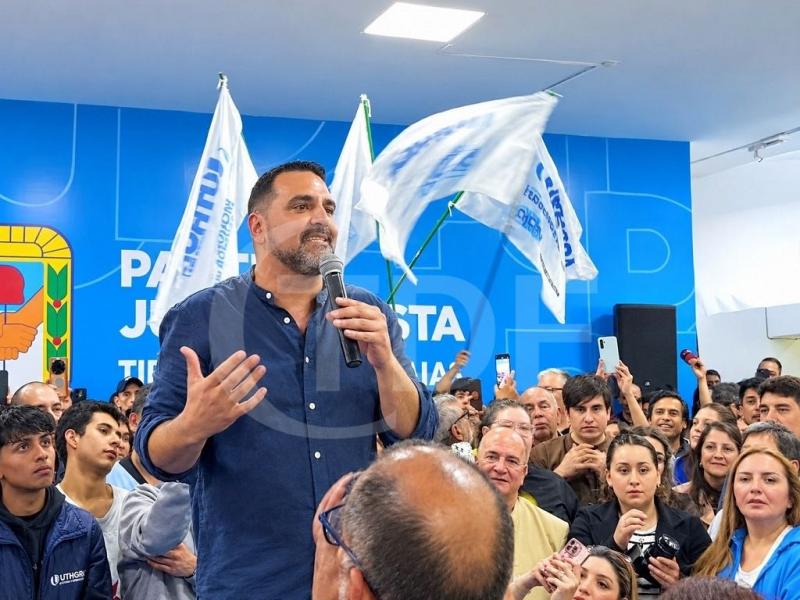 “El peronismo no puede ser entendido solamente como una herramienta electoral que permita alcanzar cargos, sino como una pertenencia que supone una historia, convicciones, y una responsabilidad con la sociedad”, dijo Walter Vuoto.